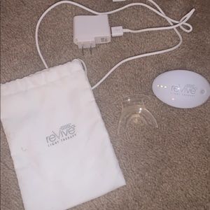 reVive Light Therapy Lip Care/Lip Plumping System